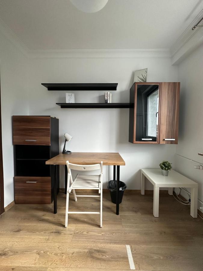 Rooms4Less — Photos 2